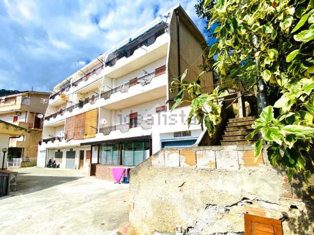 Appartamento in vendita a Cetraro Paese, Calabria