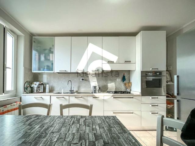 Appartamento in vendita a Marche, Ancona