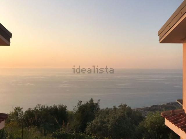 Appartamento in vendita a Calabria, Vibo Valentia