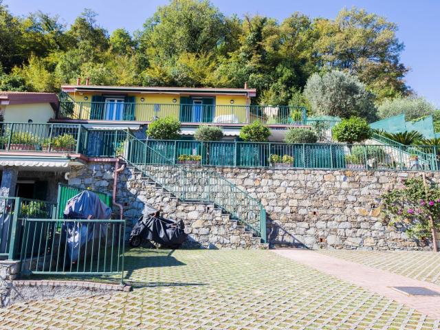 Appartamento in vendita a San Lorenzo della Costa, San Lorenzo Della Costa