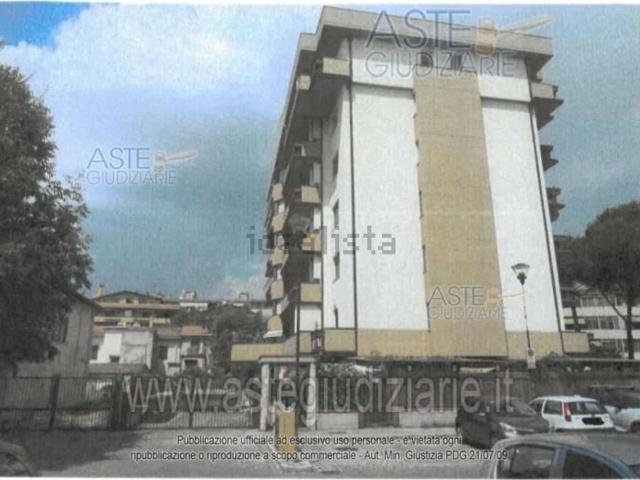 Appartamento in vendita a Prato, Toscana