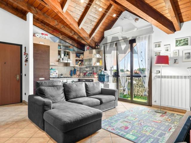 Appartamento in vendita a Arnate, Gallarate