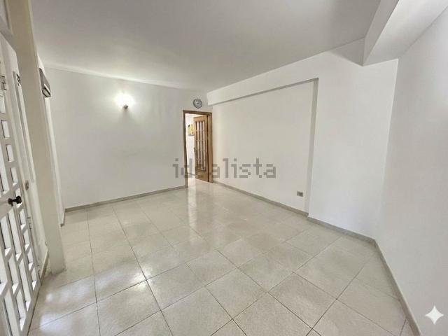 Appartamento in vendita a Cappuccini, Ragusa