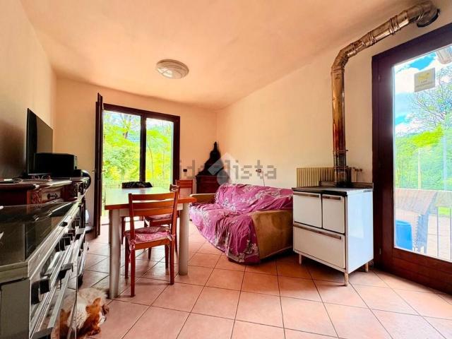 Appartamento in vendita a Miane, Veneto