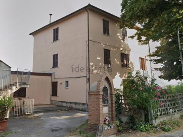 Appartamento in vendita a Macine, Marche