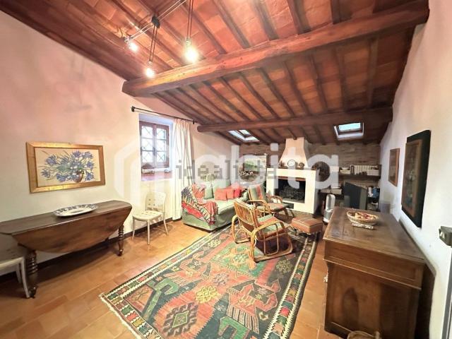 Appartamento in vendita a Castelfranco Piandiscò, Toscana
