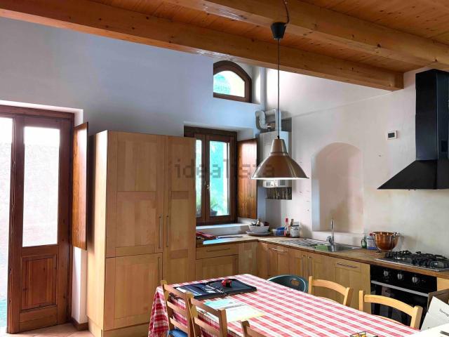 Appartamento in vendita a Comunità Montana Parco Alto Garda bresciano, Gardone Riviera