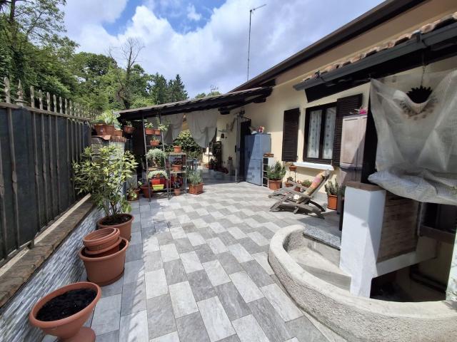 Appartamento in vendita a Costa Lambro, Carate Brianza