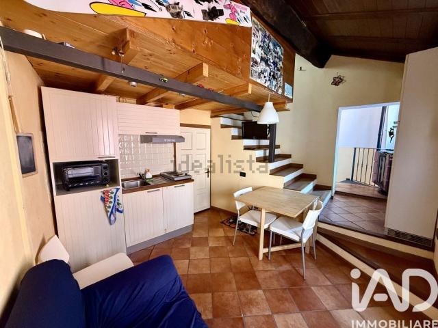 Appartamento in vendita a Borgomaro, Liguria