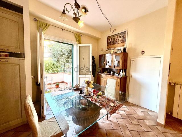 Appartamento in vendita a Montevettolini, Toscana