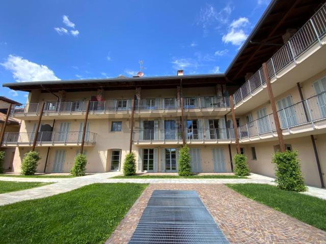 Appartamento in vendita a Bogogno, Novara