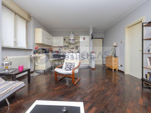 Appartamento in vendita a Municipio 2, Milano