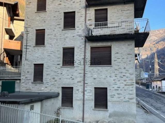 Attico in vendita a Lanzada, Lombardia