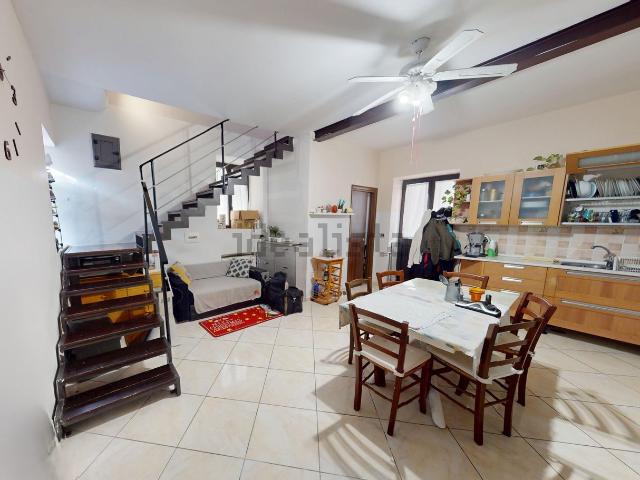 Appartamento in vendita a Pomigliano D'arco, Campania