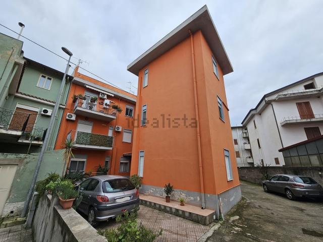 Appartamento in vendita a Belvedere, Falcone