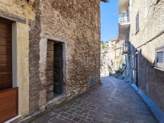 Appartamento in vendita a Poggio Bustone, Lazio