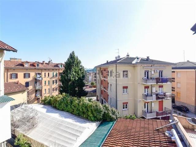 Appartamento in vendita a Rebbio, Como