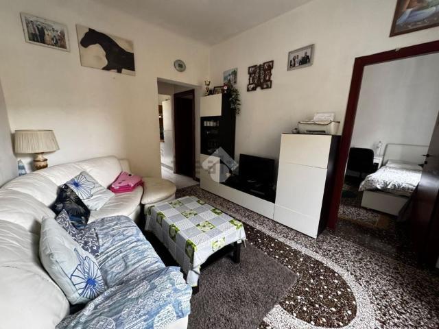 Appartamento in vendita a Centro Ovest, Serra Riccò