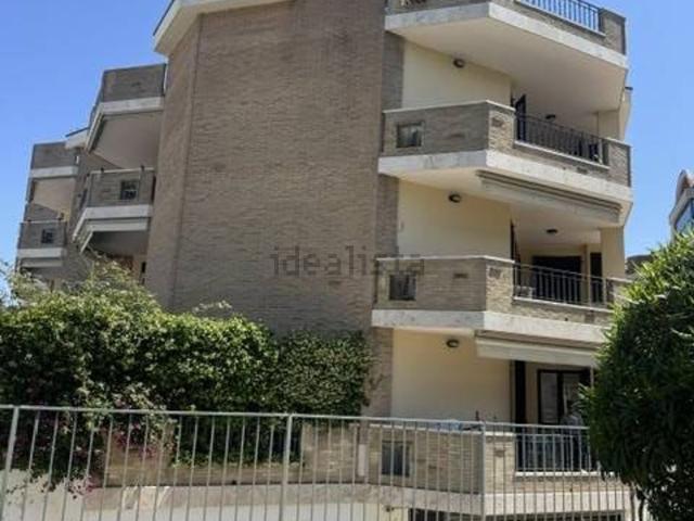 Appartamento in vendita a Roseto Degli Abruzzi, Abruzzo