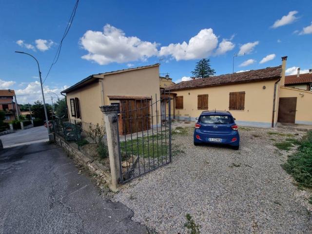 Appartamento in vendita a Abbadia di Montepulciano, Abbadia Di Montepulciano