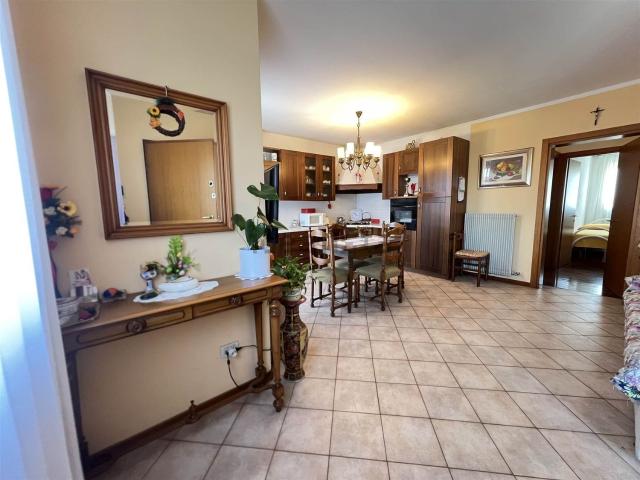 Appartamento in vendita a Povolaro, Dueville