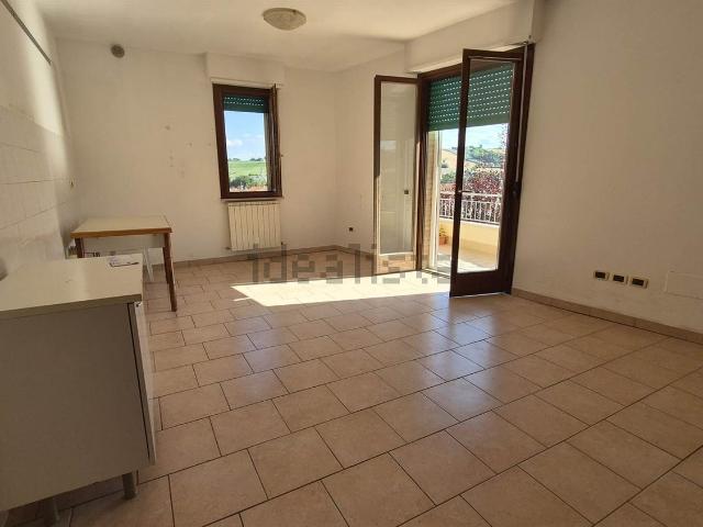 Appartamento in vendita a Trecastelli, Marche
