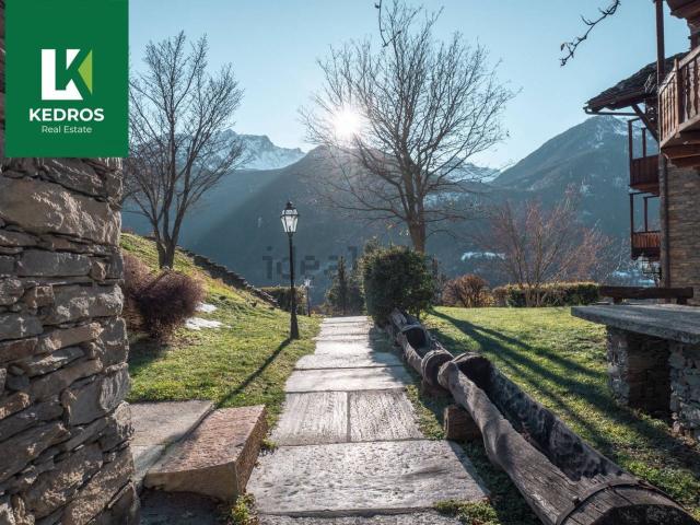 Appartamento in vendita a Fenêtre, La Salle