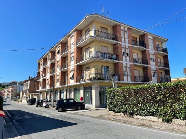 Appartamento in vendita a Mombercelli, Asti