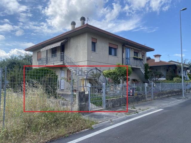 Appartamento in vendita a Taglio Di Po, Veneto