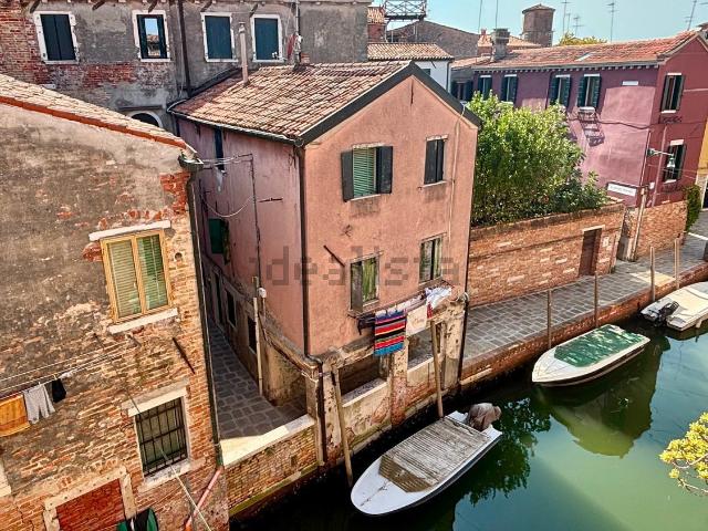 Appartamento in vendita a Venezia-Murano-Burano, Venezia