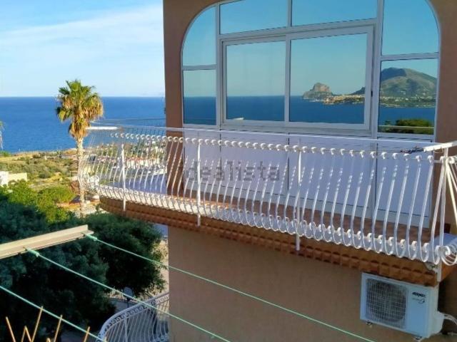 Attico in vendita a Altavilla Milicia, Sicilia