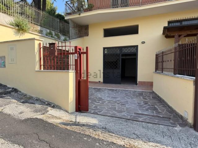 Appartamento in vendita a Tor Lupara, Roma Capitale