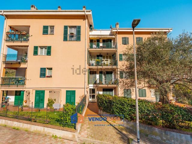 Appartamento in vendita a Luceto, Albisola Superiore
