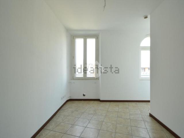 Appartamento in vendita a Brembate, Lombardia