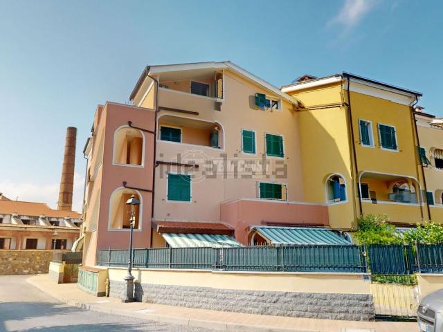 Appartamento in vendita a Bastia, Albenga
