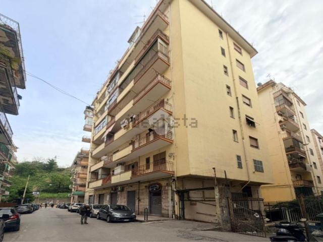 Appartamento in vendita a Varano, Castellammare Di Stabia