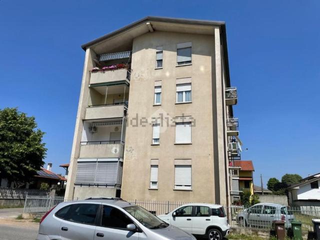 Appartamento in vendita a Arconate, Lombardia