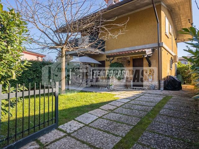 Appartamento in vendita a Lugana, Sirmione