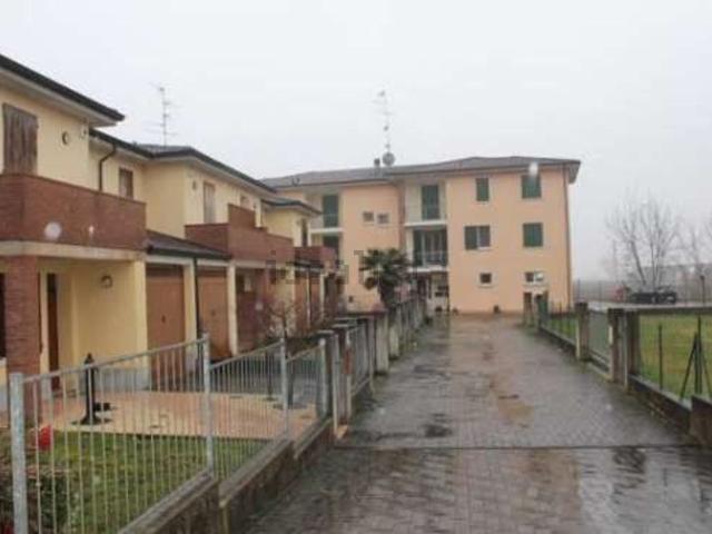 Appartamento in vendita a Bassa Reggiana, Re