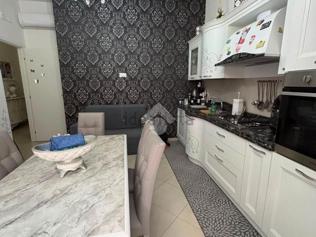 Appartamento in vendita a Afragola, Napoli