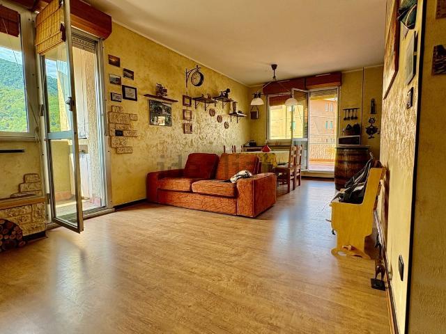 Appartamento in vendita a Media Val Bisagno, Serra Riccò