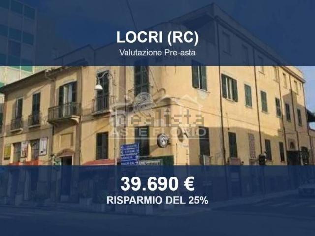 Appartamento in vendita a Calabria, Reggio Calabria