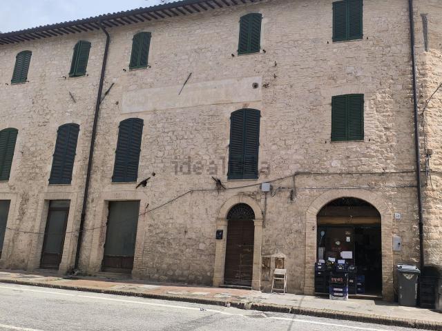 Appartamento in vendita a Foligno, Umbria