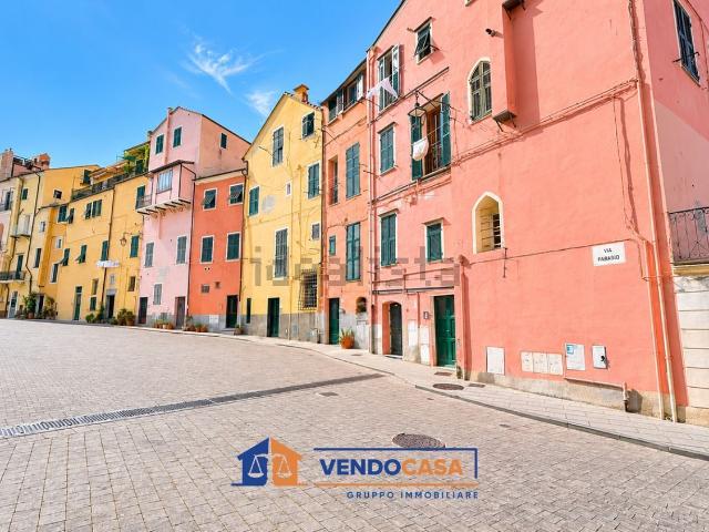 Appartamento in vendita a Borgo Parasio, Imperia