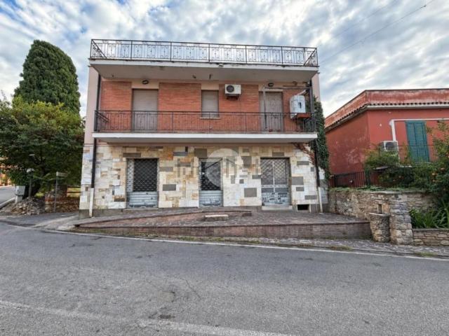 Appartamento in vendita a Canneto Sabino, Fara in Sabina