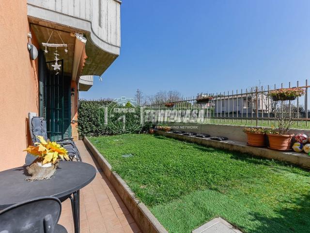 Appartamento in vendita a Busnago, Lombardia