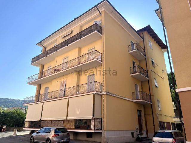Appartamento in vendita a Verzuolo, Piemonte