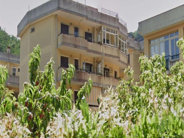 Appartamento in vendita a Pisciotto, Messina