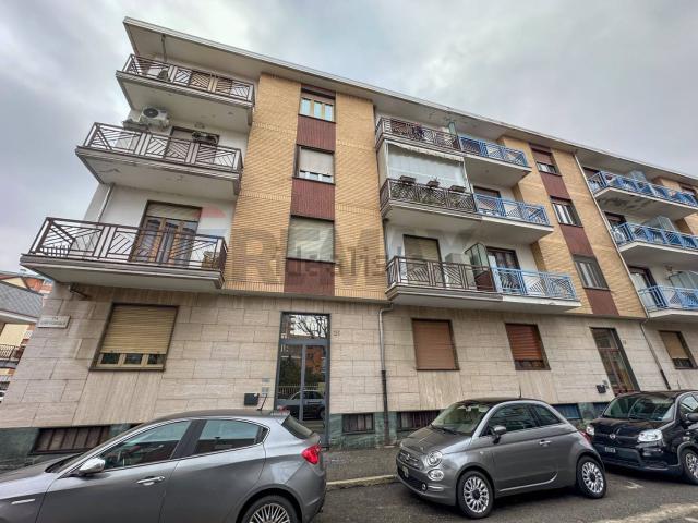 Appartamento in vendita a Leumann, Piemonte