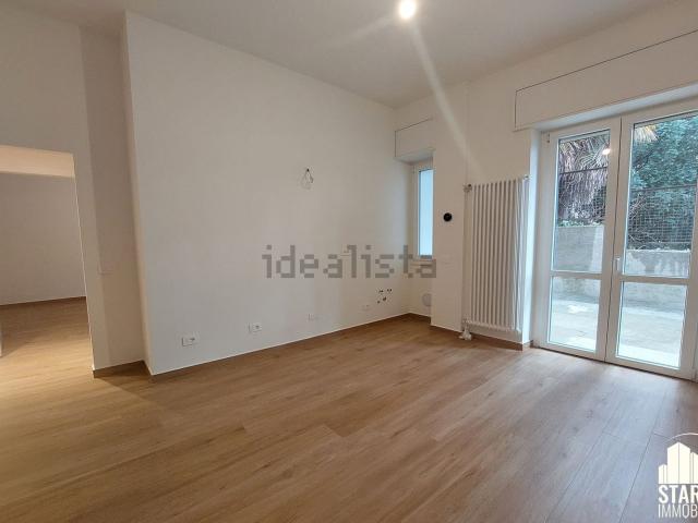 Appartamento in vendita a Como, Lombardia